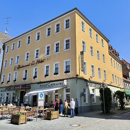 Boulevardhotel Saengerstadt - Alle Zimmer Klimatisiert Finsterwalde Extérieur photo